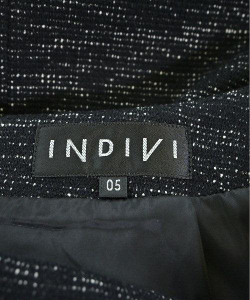 INDIVI กระโปรงยาวถึงเข่า