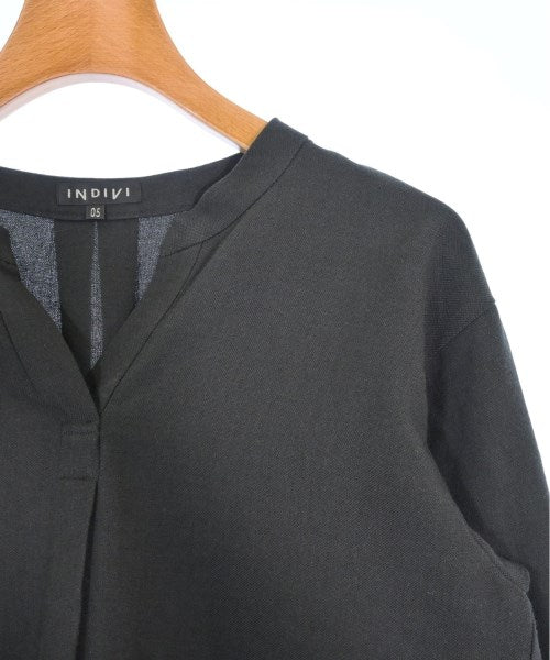 INDIVI เสื้อสตรี