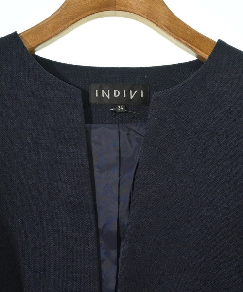INDIVI แจ็คเก็ตไม่มีปก