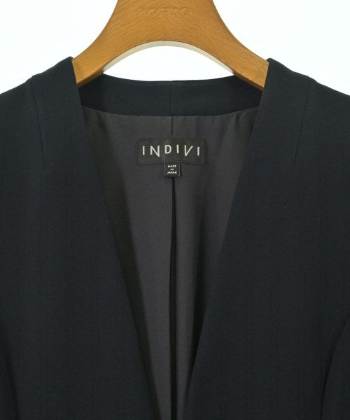 INDIVI แจ็คเก็ตไม่มีปก
