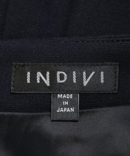 INDIVI กระโปรงยาวถึงเข่า