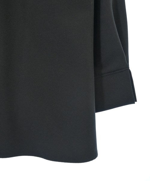 INDIVI เสื้อสตรี