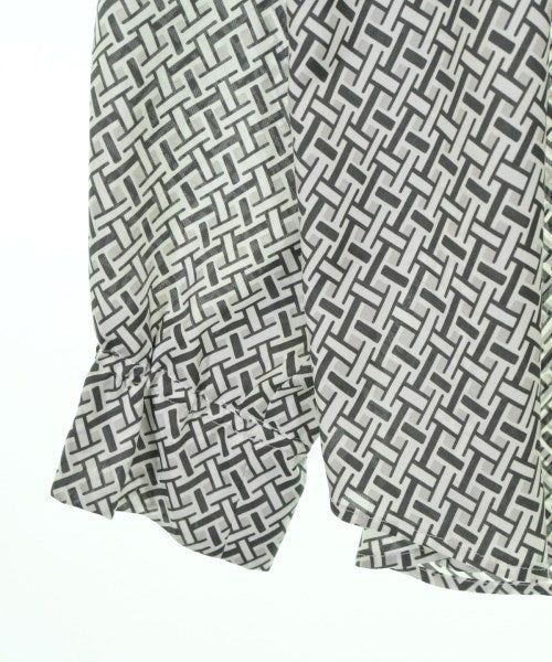 INDIVI เสื้อสตรี