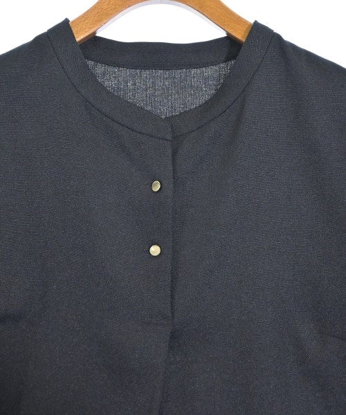 INDIVI เสื้อสตรี