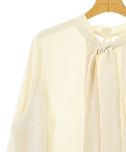 INDIVI เสื้อสตรี