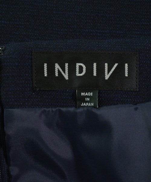 INDIVI กระโปรงยาวถึงเข่า