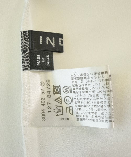 INDIVI เสื้อสตรี