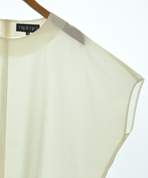 INDIVI เสื้อสตรี