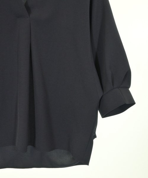 INDIVI เสื้อสตรี
