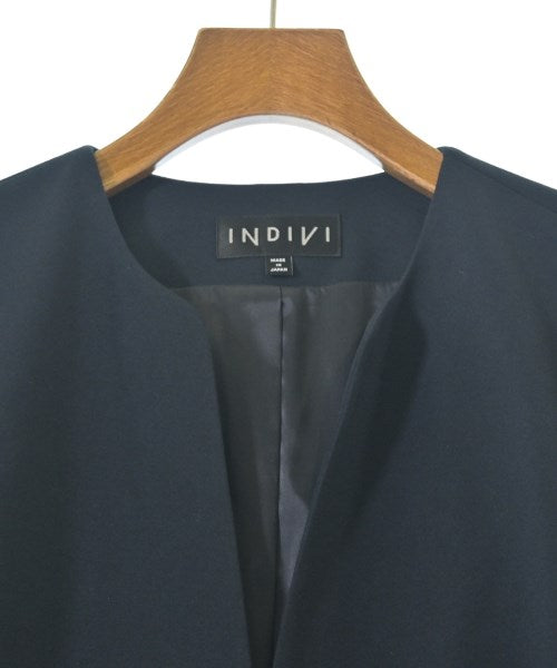 INDIVI แจ็คเก็ตไม่มีปก