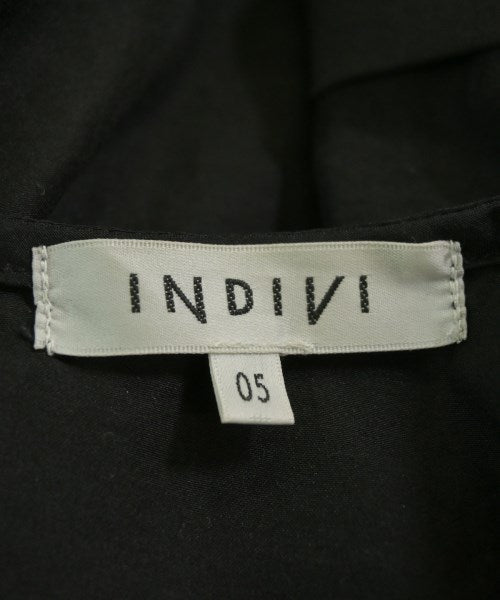 INDIVI เสื้อสตรี