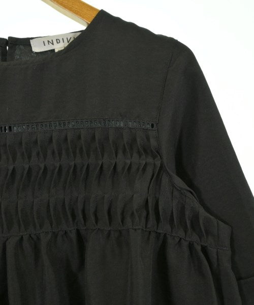 INDIVI เสื้อสตรี