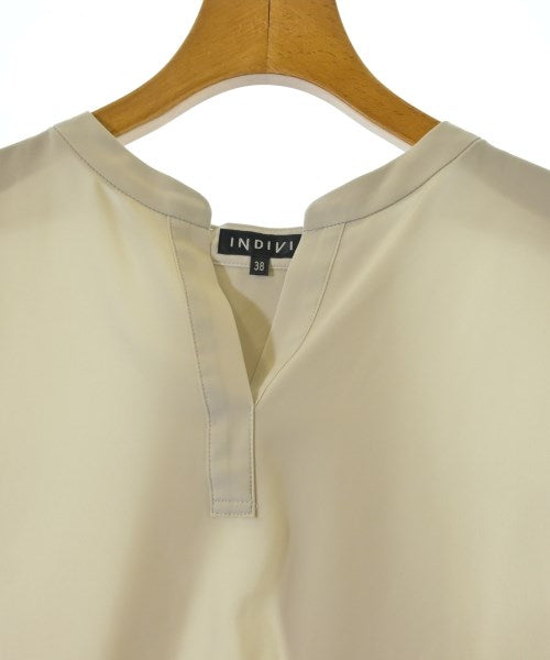 INDIVI เสื้อสตรี