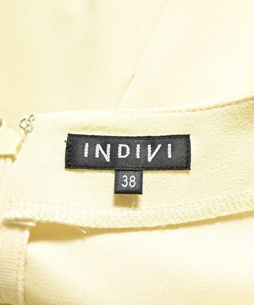 INDIVI เสื้อสตรี