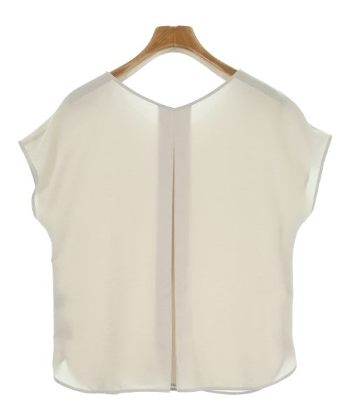 INDIVI เสื้อสตรี