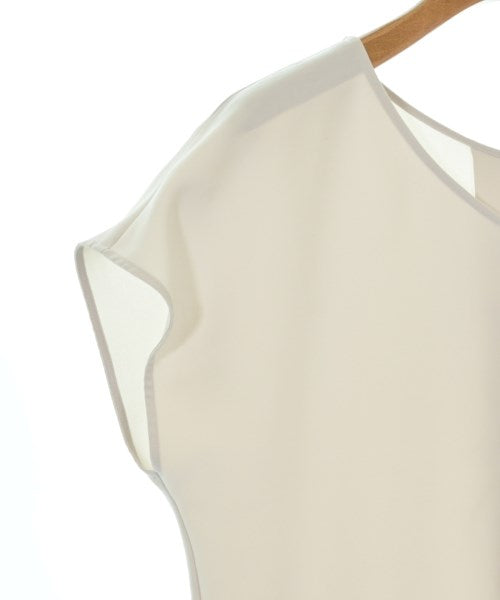INDIVI เสื้อสตรี