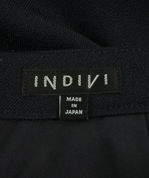 INDIVI กระโปรงยาวถึงเข่า