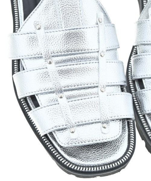 INDIVI รองเท้าแตะ