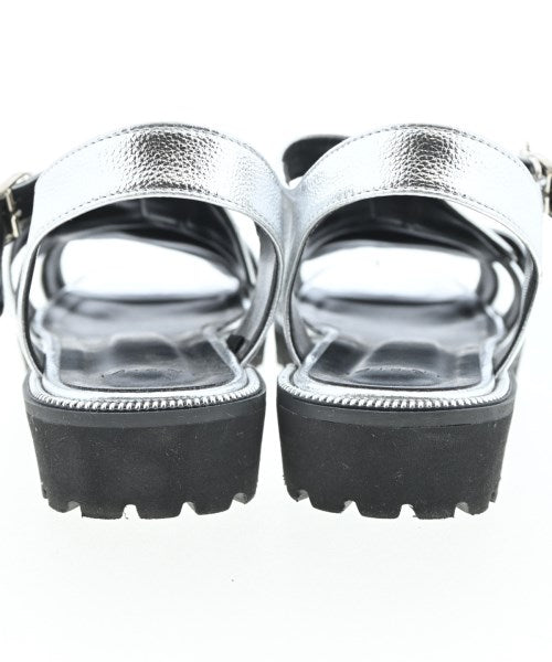 INDIVI รองเท้าแตะ