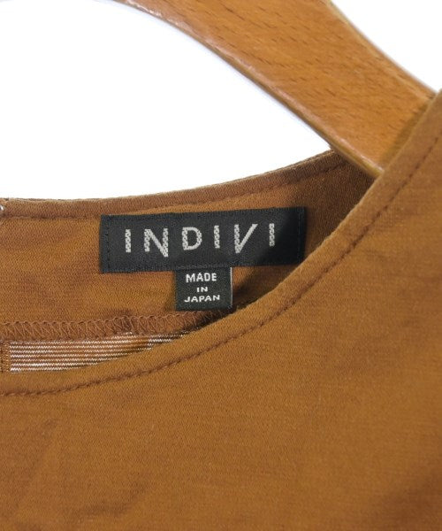 INDIVI เสื้อยืด/เสื้อท็อปส์