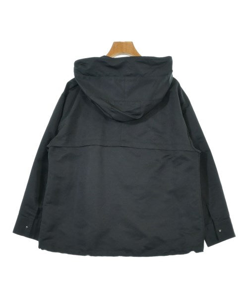 INDIVI เสื้อพาร์กาภูเขา