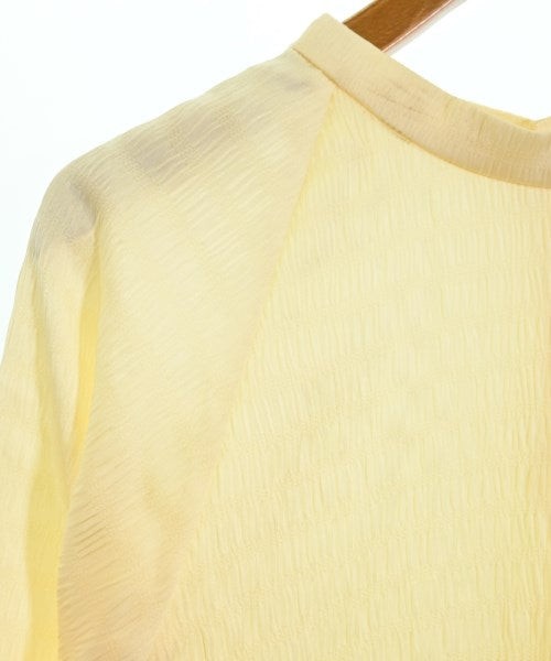 INDIVI เสื้อสตรี