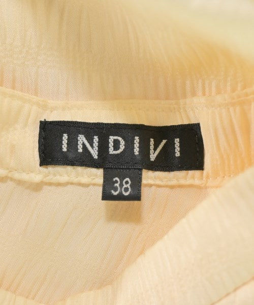 INDIVI เสื้อสตรี