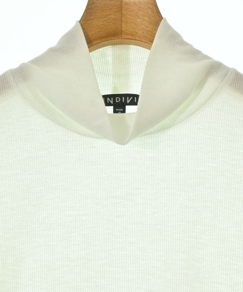 INDIVI เสื้อยืด/เสื้อท็อปส์