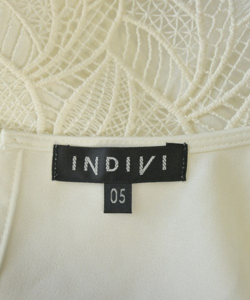 INDIVI เสื้อสตรี