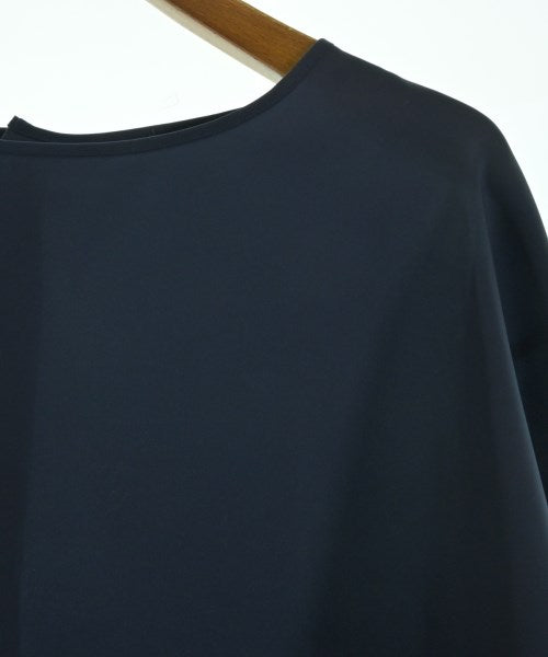 INDIVI เสื้อสตรี