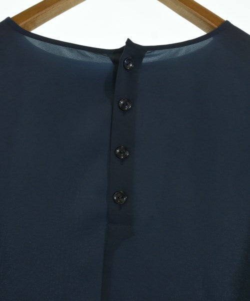 INDIVI เสื้อสตรี