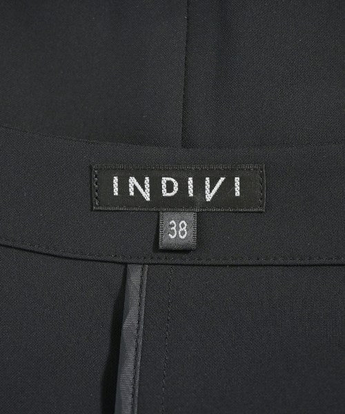 INDIVI แจ็คเก็ตไม่มีปก