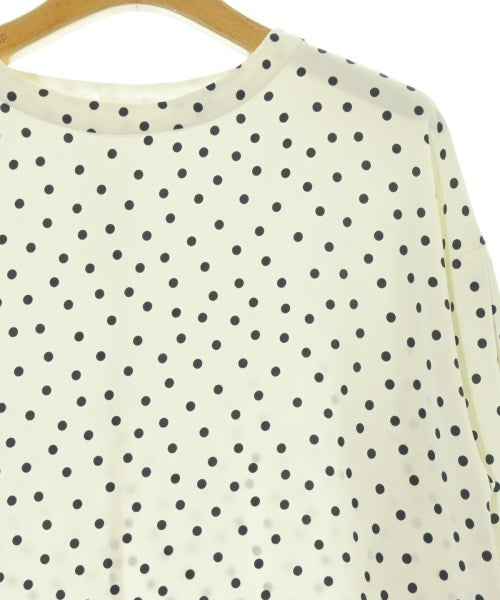 INDIVI เสื้อสตรี