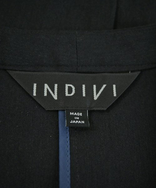 INDIVI แจ็คเก็ตไม่มีปก