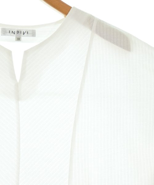 INDIVI เสื้อยืด/เสื้อท็อปส์