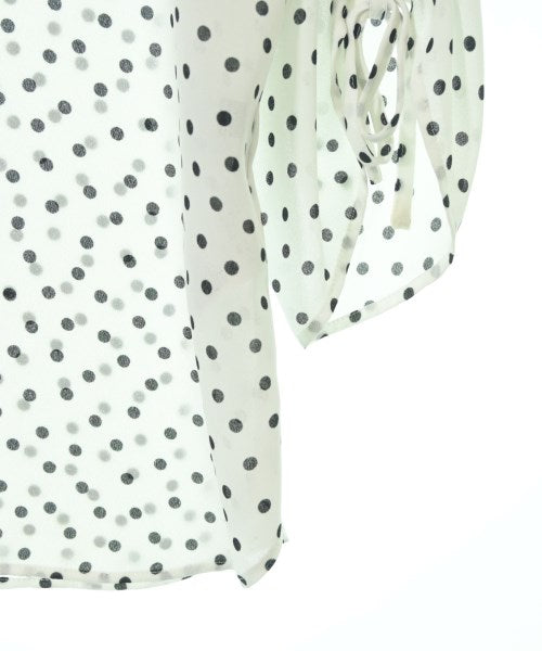 INDIVI เสื้อสตรี