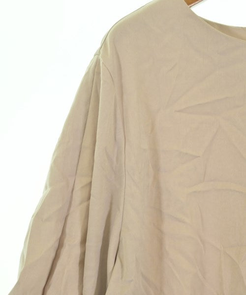 INDIVI เสื้อสตรี