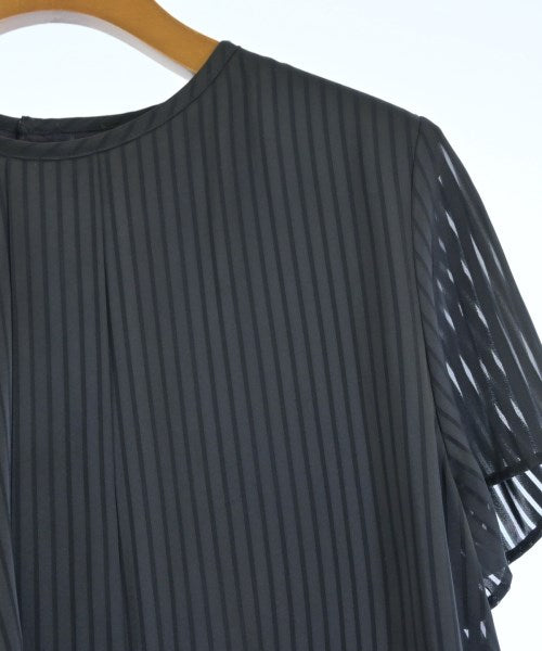 INDIVI เสื้อสตรี