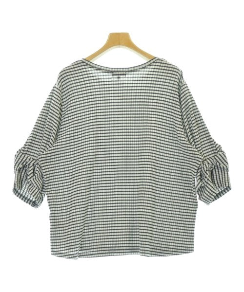 INDIVI เสื้อสตรี