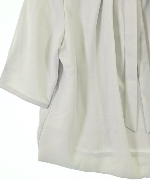 INDIVI เสื้อสตรี