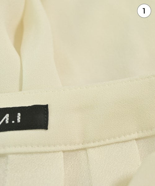 INDIVI เสื้อสตรี