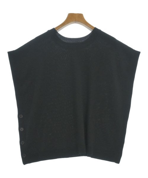 INDIVI เสื้อแขนกุด