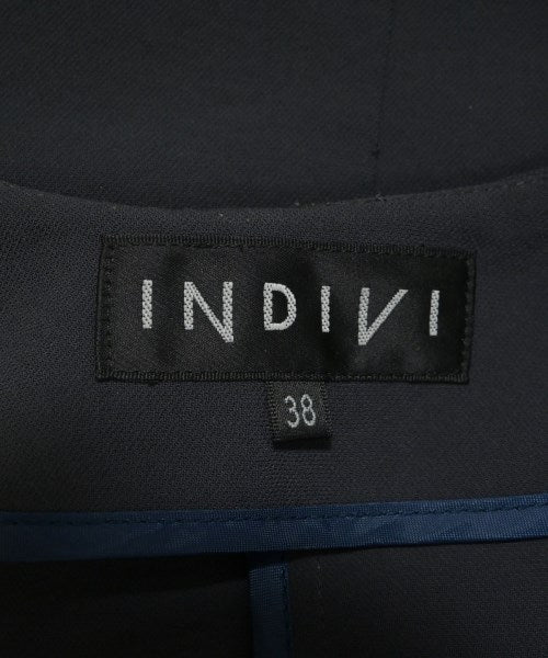 INDIVI แจ็คเก็ตไม่มีปก