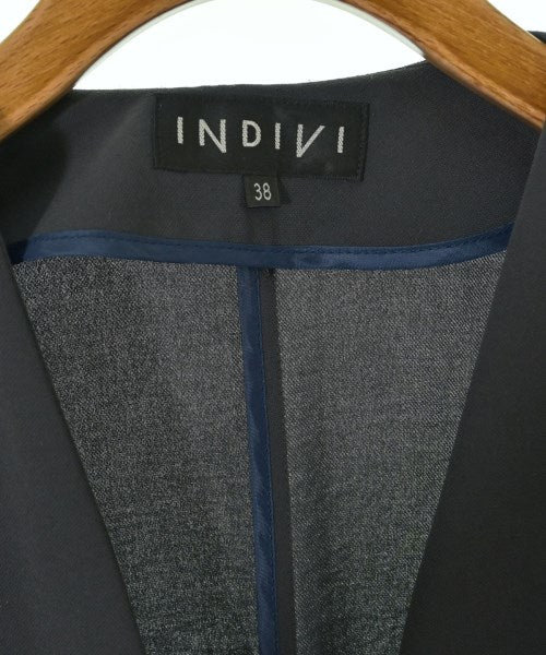 INDIVI แจ็คเก็ตไม่มีปก