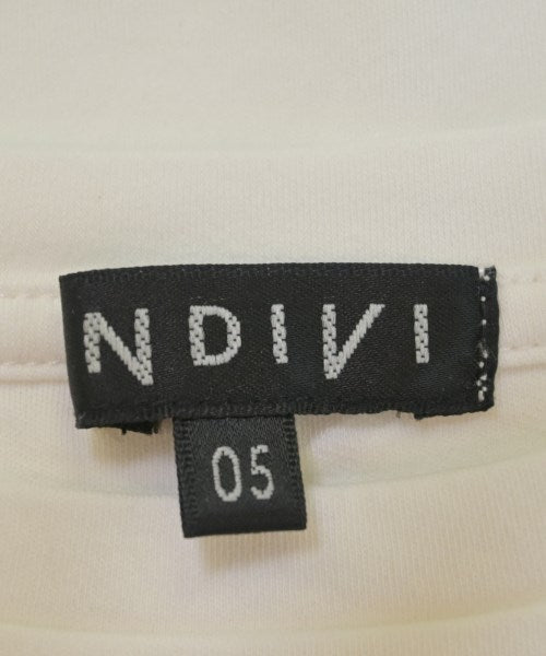 INDIVI เสื้อยืด/เสื้อท็อปส์