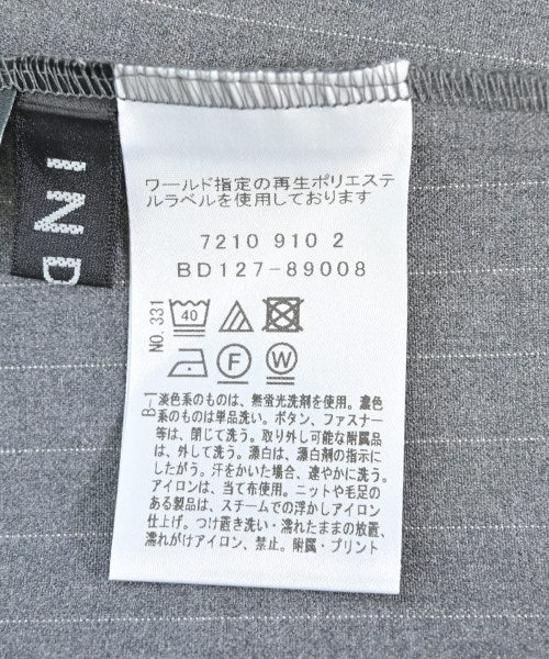 INDIVI เสื้อสตรี