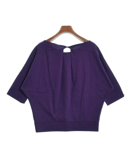UNTITLED เสื้อยืด/เสื้อท็อปส์