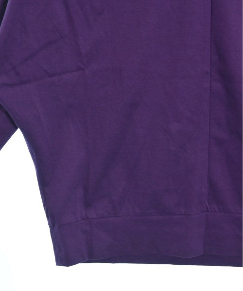 UNTITLED เสื้อยืด/เสื้อท็อปส์