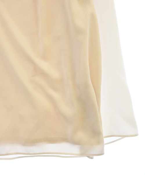 UNTITLED เสื้อสตรี