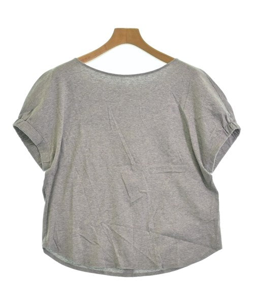 UNTITLED เสื้อยืด/เสื้อท็อปส์